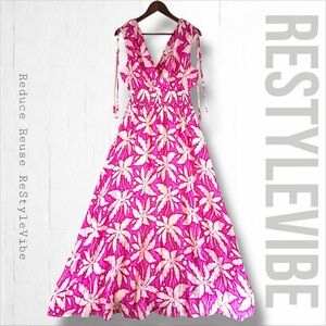 LILI SIDONIO Women’s Size M Dress Maxi NWT Tropical Deep V-Neckline Lined NEW